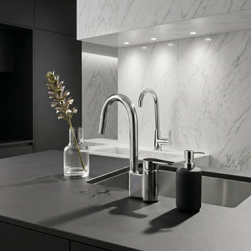 Polished Chrome / Silver: Top-mounted kitchen sink mixer faucet in polished chrome silver, deck-mounted tap, MHT PAK.